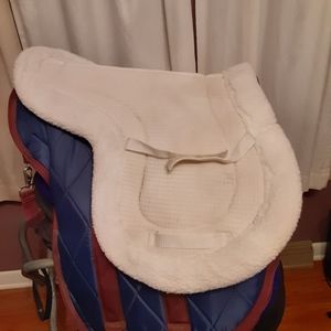 Shaped saddle pad